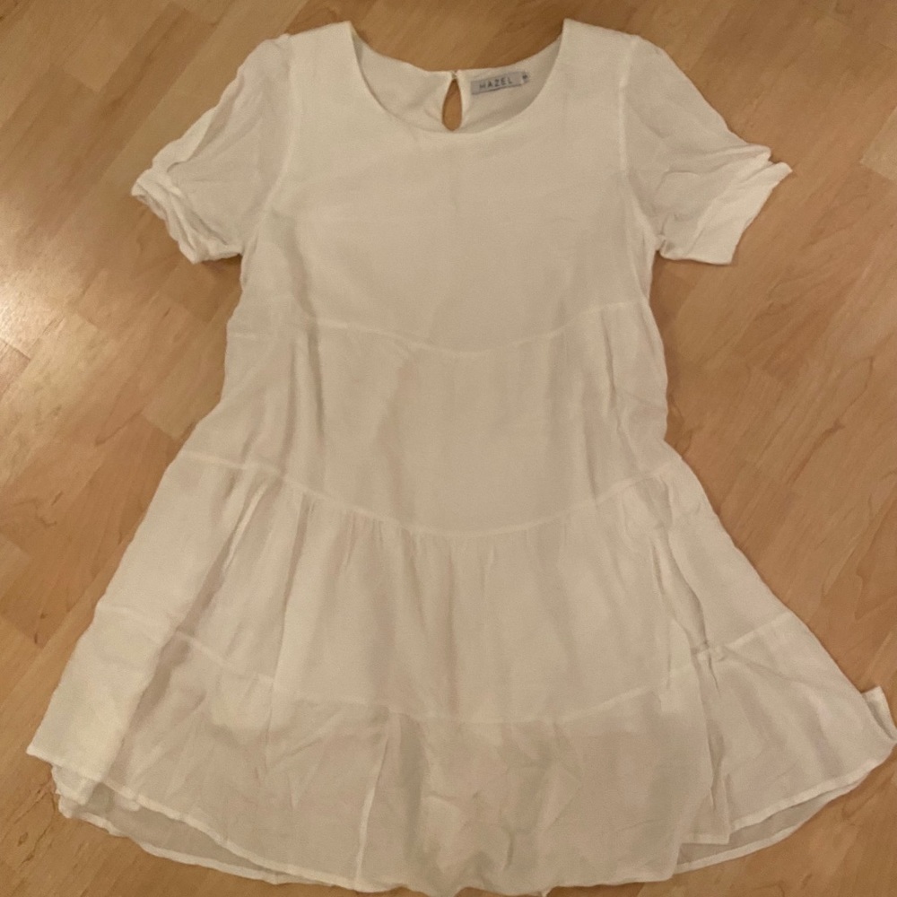 Princess Polly (HAZEL) - Babydoll dress in white.